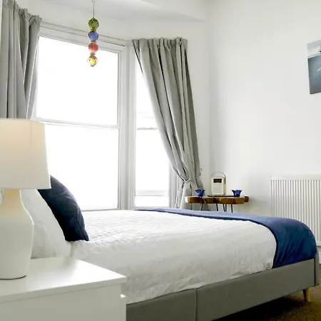 Apartment Blue Lighthouse Scarborough
